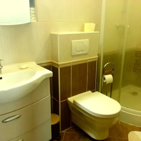 מלון דירות Moricz Apartman *